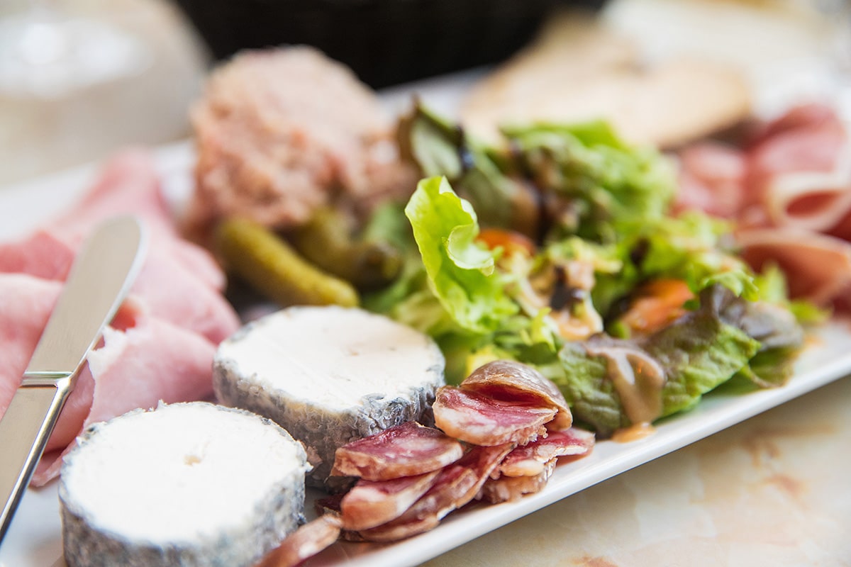 Beyond Baguettes: Uncovering France\'s Best Kept Culinary Secrets